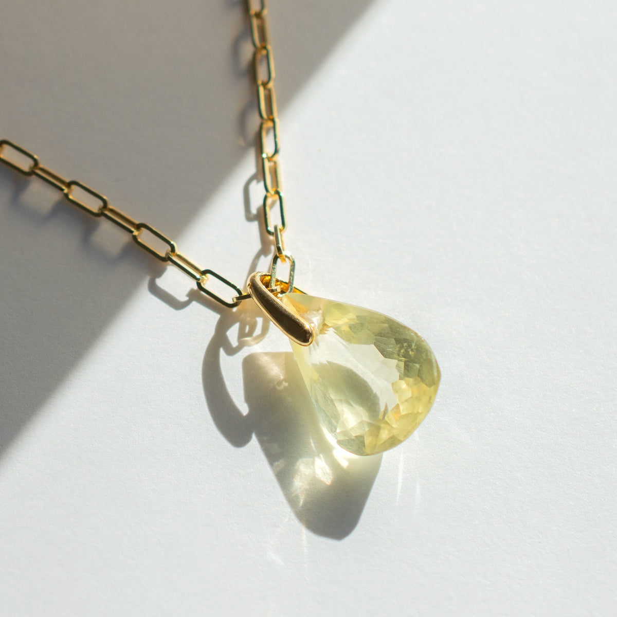 26ct❣️アフリカ産　レモンクォーツ＆オパール　ペンダントトップ❣️ レモンクォーツ（大粒ペアシェイプ） ペンダントトップ | Gem Omakase